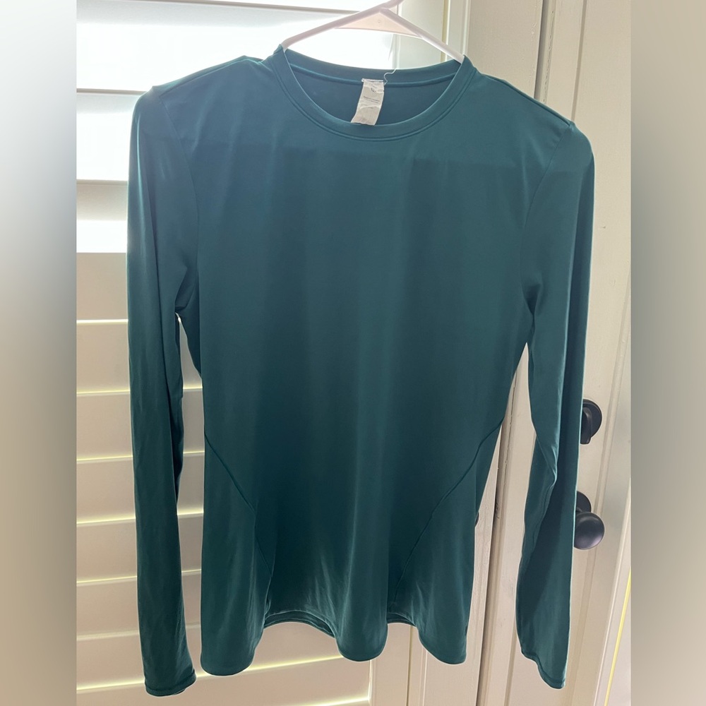 Lululemon wundermost ultra soft nulu long sleeve shirt